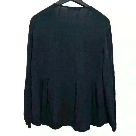 DR2 Blouse with Lace Details Long Sleeve V Neck Black Size L - Picture 2 of 5